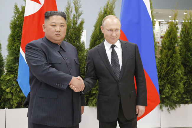 Počeo prvi susret Putina i Kima_fororder_Putin, Kim