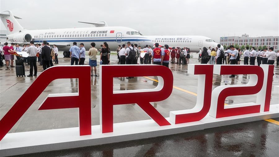 Tri kineska aviona ARJ 21 dostavljena avio-kompanijama
